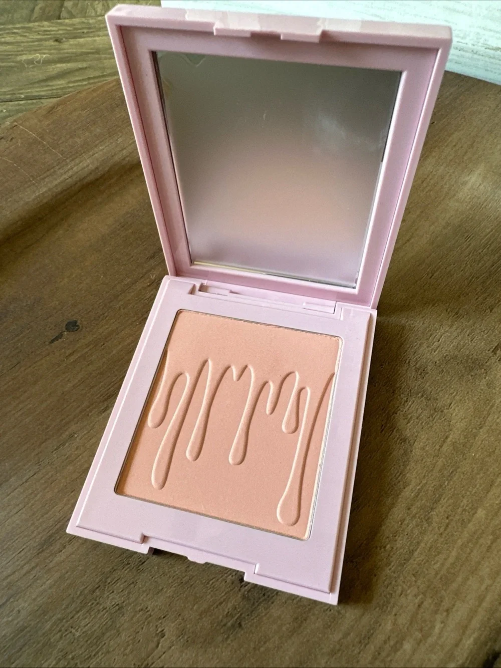 Kylie Jenner Cosmetics Pressed Blush Powder in Pink Power New No Box